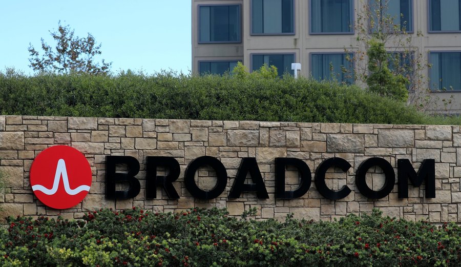 European Commission Approves  Billion Broadcom Takeover of VMware for Cloud Computing