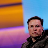 'Tesla' nedēļas laikā zaudējusi 85 miljardus dolāru no savas vērtības