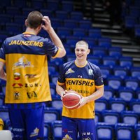 'Ogres' un 'Ventspils' basketbolisti LIBL spēlēs izcīna uzvaras