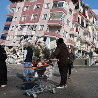 "Дом трясло, как коробку с конфетами": жительница Газиантепа рассказала, как пережила землетрясение
