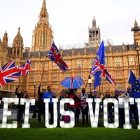 Jauna 'Brexit' referenduma sagatavošana prasītu gadu, lēš ministrs