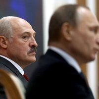 Krievija pārtraukusi naftas piegādes Baltkrievijai