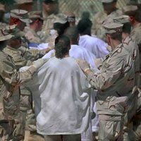 Обаме не удалось выполнить свое обещание закрыть тюрьму в Гуантанамо