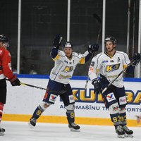 'Kurbads' grūtā mačā izcīna uzvaru pār 'Donbass'; sasniedz IIHF Kontinentālā kausa trešo kārtu