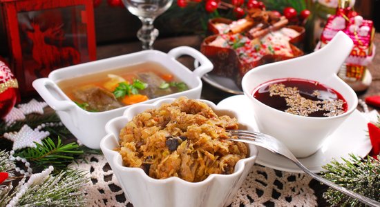 Богатый стол и традиционные блюда: почему на Рождество нужно есть девять раз?
