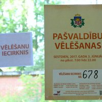 Līdz pulksten 12. visvairāk balsotāju Rīgā, Zemgalē nobalsojuši vien 23,2%
