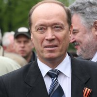 Krievijas vēstnieks: valdošajai koalīcijai ir izdevīgi Krievijā saskatīt ienaidnieka tēlu