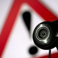 Полиция установит в спальных районах Риги сеть видеокамер с искусственным интеллектом