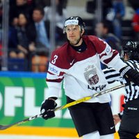 Latvijas klubu hokeja izlase Baltijas kausa pirmajā mačā pārspēj Igauniju