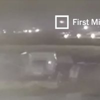 Aviokatastrofa Irānā: Jaunā video redzams, kā Ukrainas lidmašīnu notriec divas raķetes