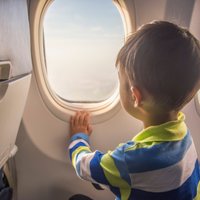 Только для взрослых: В Европе появилась первая авиакомпания, предлагающая в самолете зоны, свободные от детей