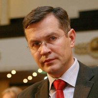 Латковскис: премьеру следует отменить решение главы БПБК о Стрике
