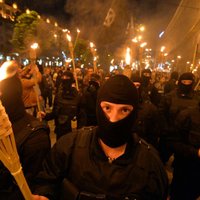 В центре Киева подрались националисты и самооборона Майдана