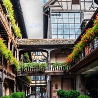 Vecākās un greznākās viesnīcas Eiropā: no 12. gadsimta līdz mūsdienām