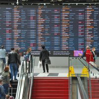Minskas lidostā pārbauda vīriešus ar Krievijas pasēm