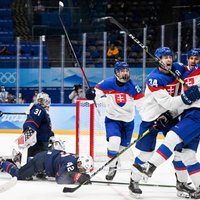 Хоккей. Словакия по буллитам переиграла американцев, а Финляндия выбила Швейцарию