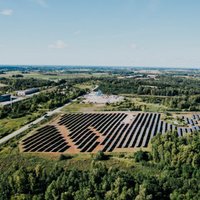 Фото: в Броцены создали самую большую солнечную электростанцию в Курземе
