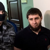 Суд приговорил Дадаева к 20 годам вместо пожизненного за убийство Немцова
