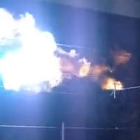 Video: Monreālā nofilmēta biedīga elektriskā ugunsbumba