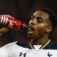 'Tottenham Hotspur' par kluba kritiku par 150 tūkstošiem mārciņu 'noštrāfē' savu aizsargu Rouzu