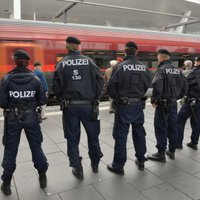 Австрия: граждане Латвии подозреваются в краже сейфа из аптеки, в погоне пострадал полицейский