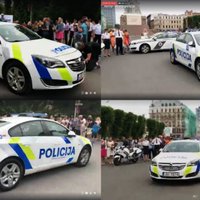 ФОТО: Госполиция Латвии показала новый дизайн патрульных автомобилей
