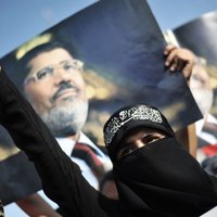 В Египте голосуют за конституцию, запрещающую партии на религиозной основе