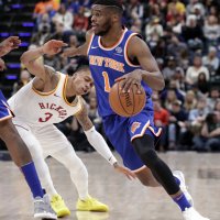 'Knicks' basketbolisti Mudieja debijā zaudē 'Pacers' komandai