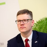 Rīgas domes opozīcija, iebilstot pret ārkārtas sēdi, lūdz vairākus pārtraukumus