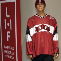 Foto: Latvijas Hokeja federācija publisko jauno logo un pārbaudes spēļu kreklus