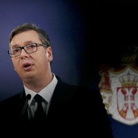 Serbijas ārkārtas vēlēšanās triumfējusi Vučiča partija