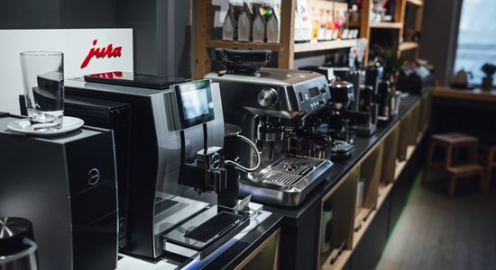 Kafijas aparāts mājām un birojam: kāpēc katrai vietai vajag citu ierīci