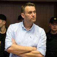 ФСИН пригрозила Навальному заменой условного срока на реальный