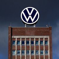 Volkswagen возобновляет производство в Германии и мире