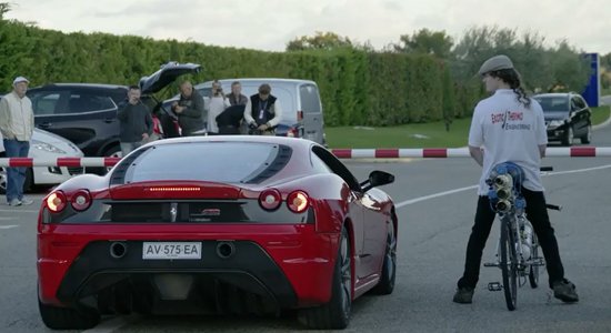Video: Velosipēds, kas ir ātrāks par 'Ferrari'