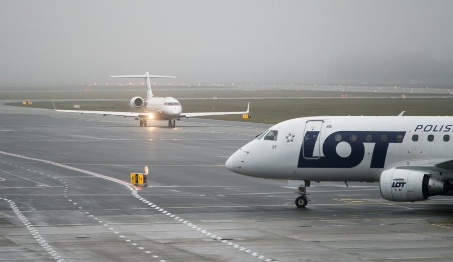 LOT Polish Airlines will provide additional flights between Vilnius and Warsaw