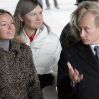 Pēc publikācijas par Putina meitu Krievijas žurnālam izteikts brīdinājums
