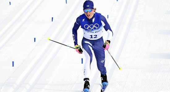 Somijas distanču slēpotājs olimpiskajās spēlēs apsaldējis savu dzimumlocekli