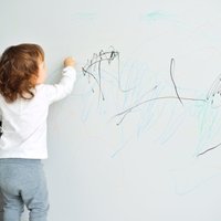 Trīs Montesori pedagoģijas ieteiktas nodarbes bērna radošo spēju attīstīšanai