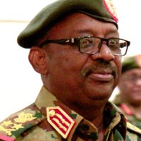 Dienvidsudānā pēkšņi miris Sudānas aizsardzības ministrs