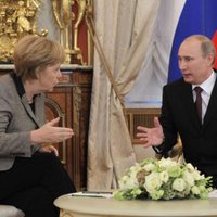 Меркель и Путин обсудили конфликт вокруг Украины