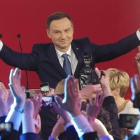 Президент Польши пригласил НАТО создать военные базы на восточном фланге альянса