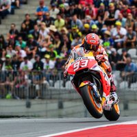 'MotoGP' Austrijas posma 'pole position' izcīna Marks Markess