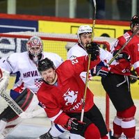 Lietuvas hokejisti neizmanto iespēju pacelties uz pasaules otro spēcīgāko līgu