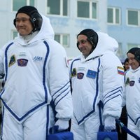 Foto: Japānis, krievs un amerikānis dodas uz Starptautisko kosmosa staciju