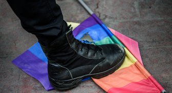 Больше не 18+. В России появится новый закон о гей-пропаганде. Что и почему окажется под запретом?