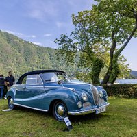 Ekskluzīvi spēkrati un dabas skaistums – 'Delfi' lasītājas reportāža no auto skates Itālijā