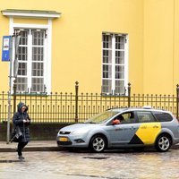 Slēgs taksometru stāvvietas Rīgā – tās bez maksas varēs izmantot ikviens