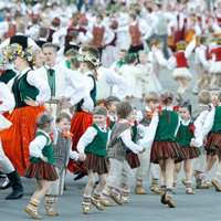Simtgades Dziesmu un deju svētku biļetes sāks tirgot 2018. gada janvārī