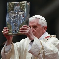 Папа Римский написал книгу о детстве Иисуса: эксперты в недоумении